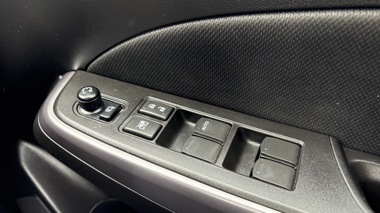 Suzuki Swift 1.2 Dualjet 83 12V Hybrid SZ5 5dr Auto Petrol Hatchback